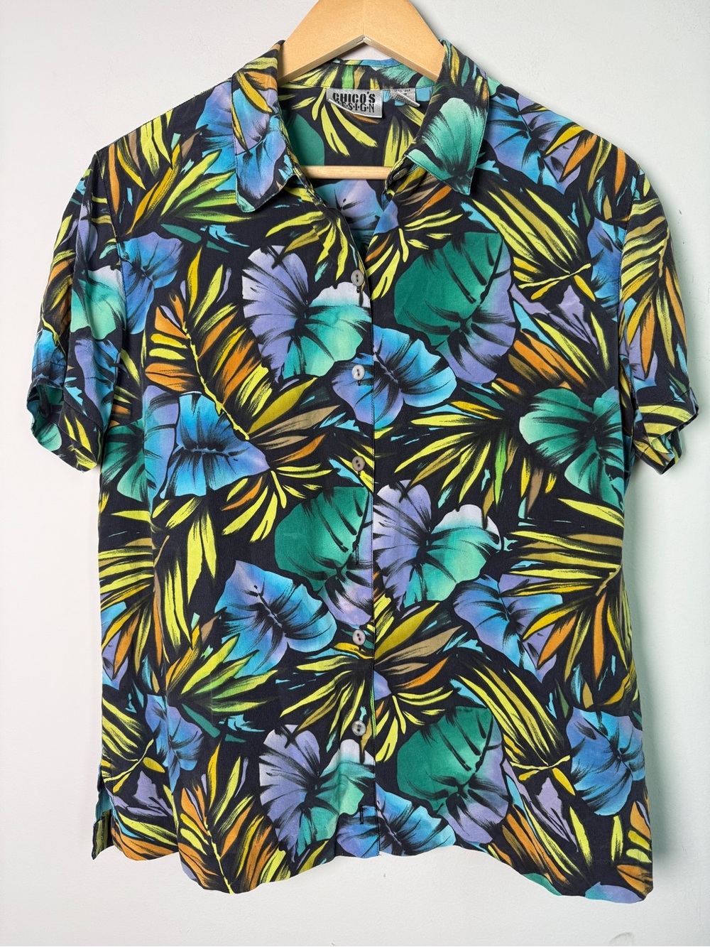 Vintage Chico's Design 100% Silk Tropical Leaf Print Button Down Shirt Sz 1 (M)